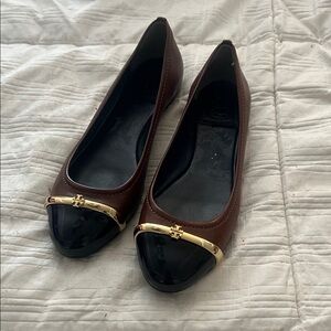 Chic Brown and Black Flats with Gold Accent